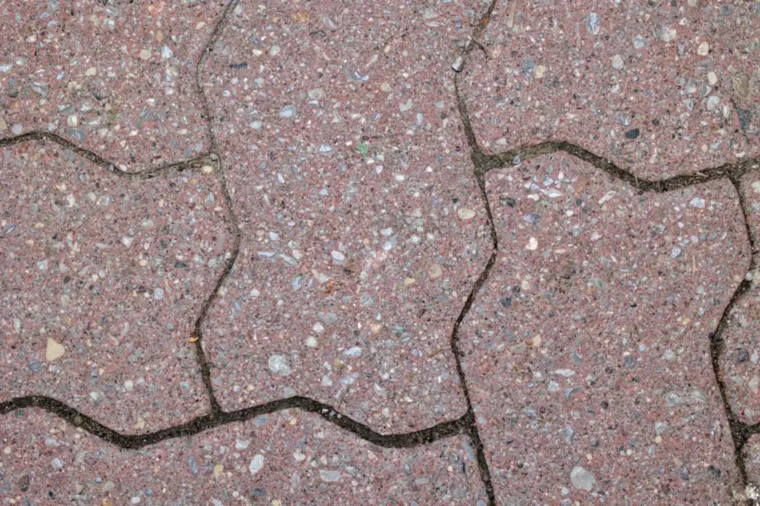 Red brick-pattern paving, the look stencilled concrete copies